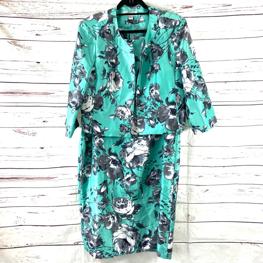 Danillo Women's 2PC Dress‎ Suit Size 18 Green Open Blazer Floral Shiny